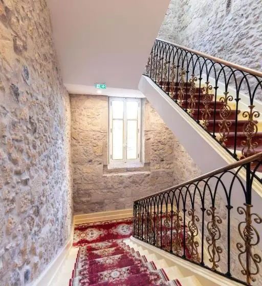 پانسیون Appartement Maison De L église Du Couvent
