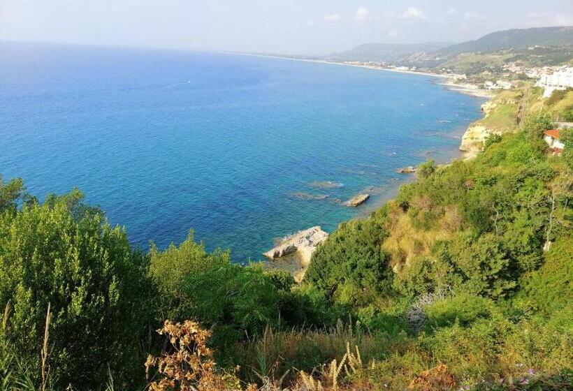 ペンション Ellysblue