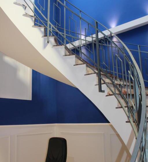 ペンション Ellysblue