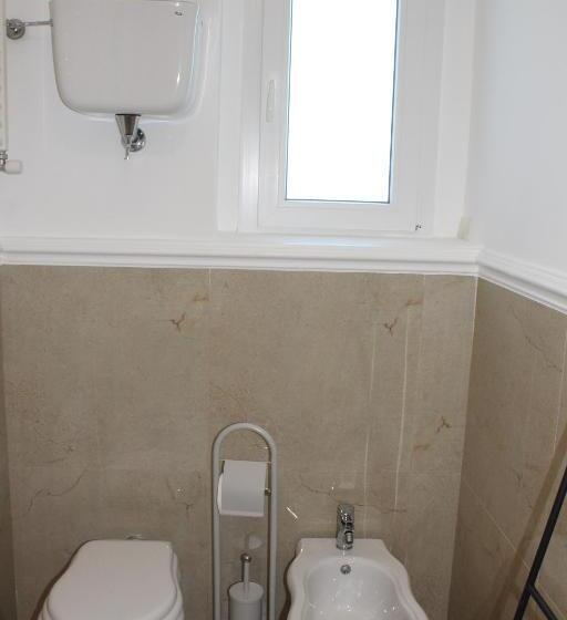 ペンション Ellysblue