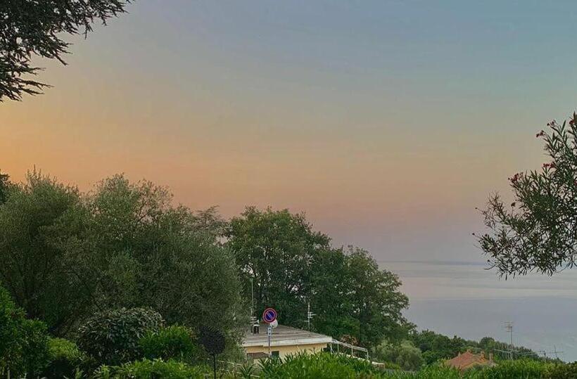 住宿加早餐  Il Nido Di Kiki Affittacamere Bike &fun