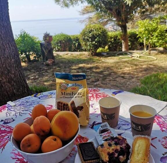 住宿加早餐  Il Nido Di Kiki Affittacamere Bike &fun