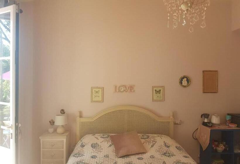 住宿加早餐  Il Nido Di Kiki Affittacamere Bike &fun