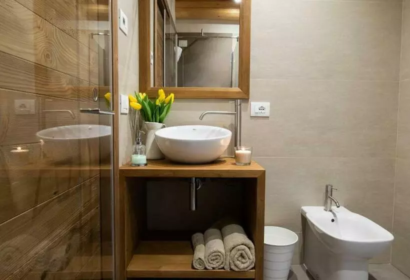 Hotelli Antico Borgo Brunelli