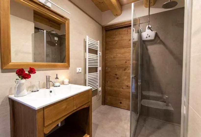 Hotelli Antico Borgo Brunelli