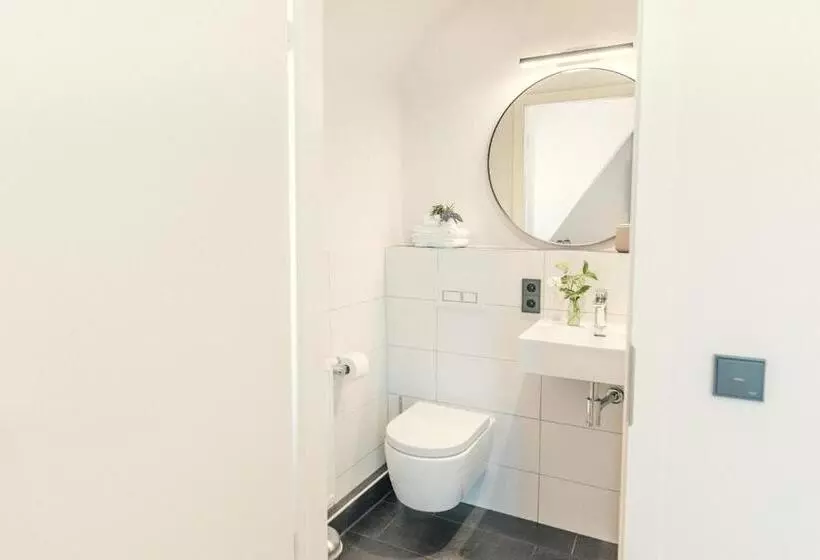 Majatalo Das Hölderlein   Altstadt