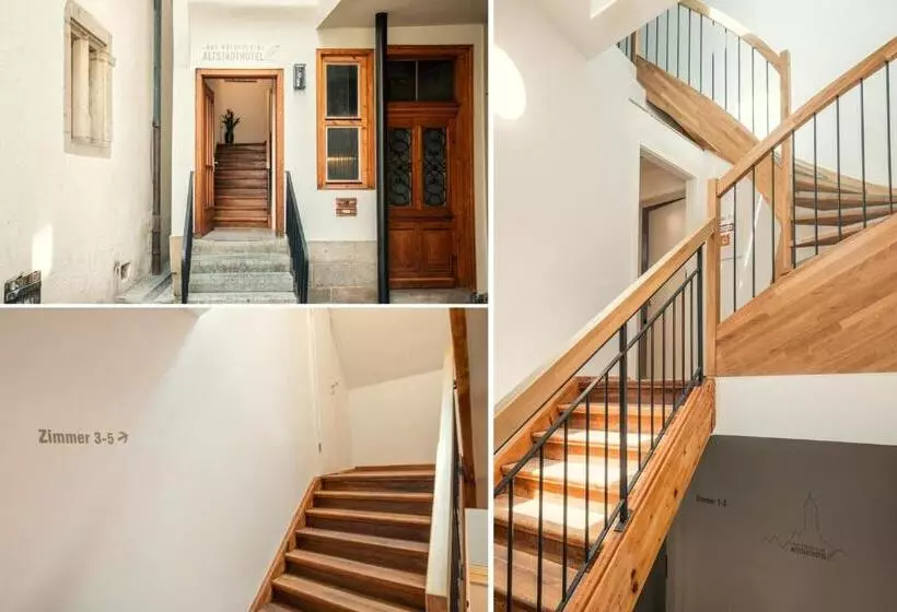 Majatalo Das Hölderlein   Altstadt