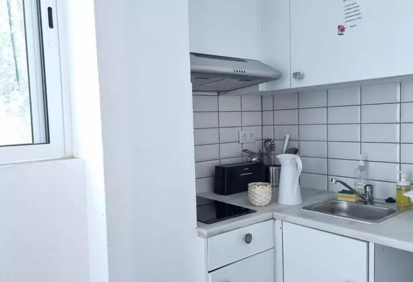 پانسیون Dream Days Guesthouse
