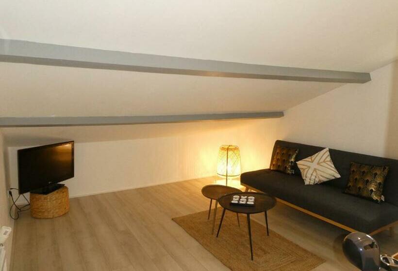 פנסיון Iaorana