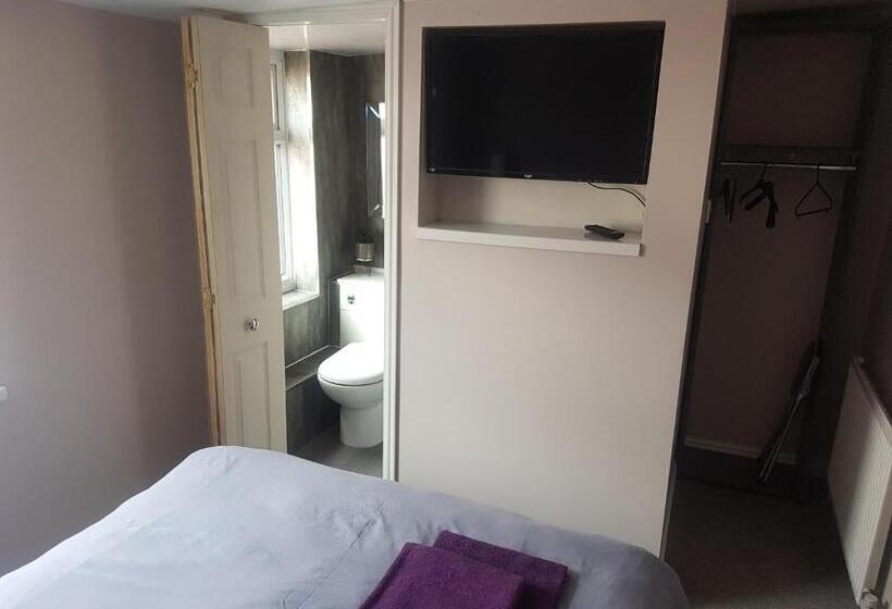 پانسیون Leecliff Guest House