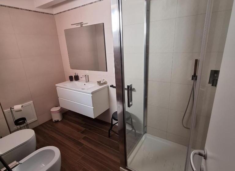 פנסיון 3 Mura Rooms