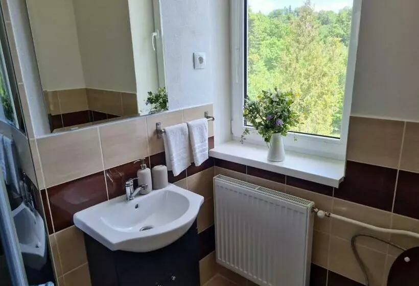 Villa Paradajs   Ubytovanie Pri Jazere