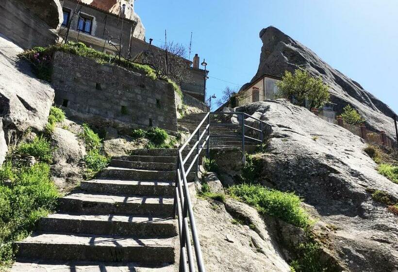 Aamiaismajoitus (B&B) Delfino