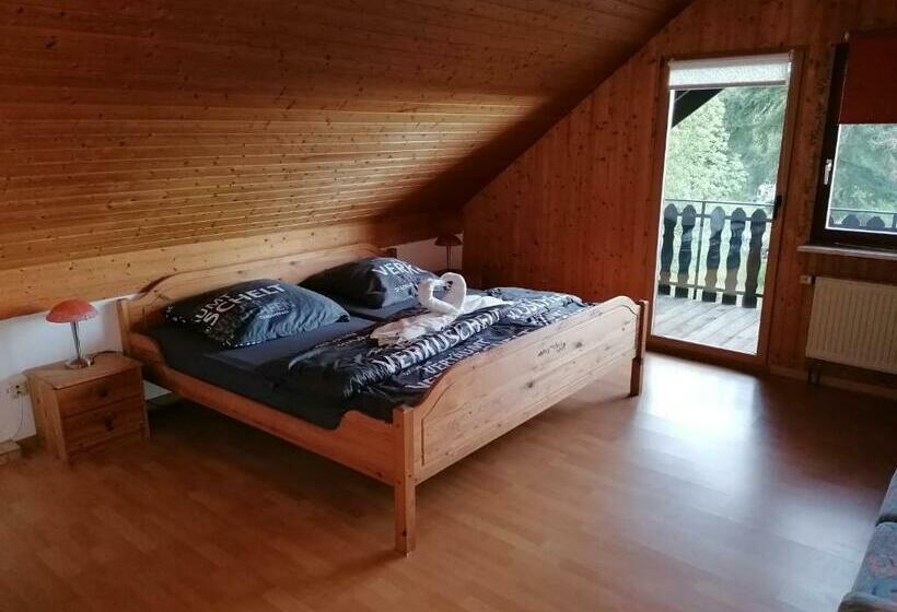 Hotel Doppelzimmer Kröver Berg