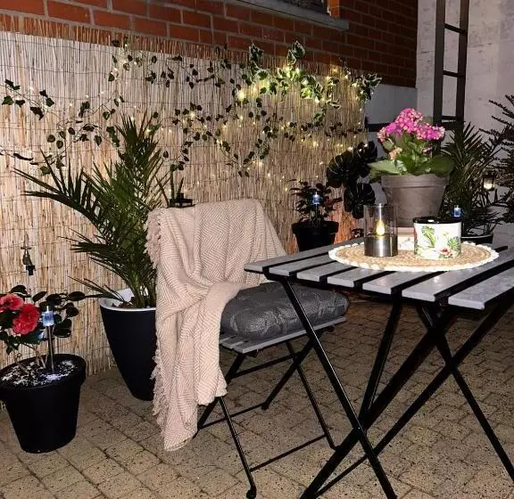 Hotelli Monaco Zeebrugge Beach