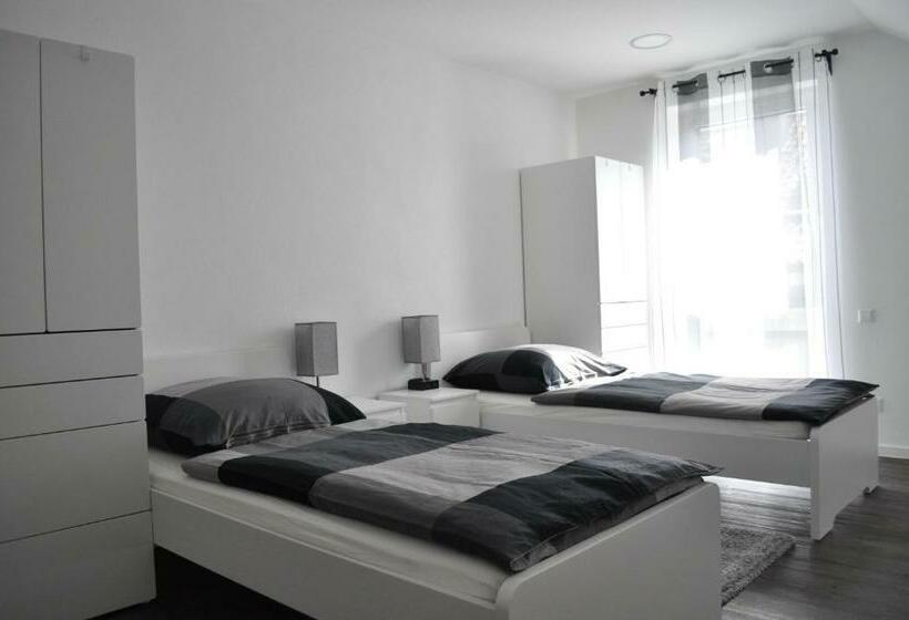 Pensão B Home Sleep & Work