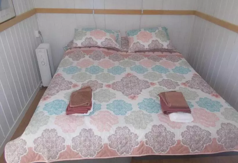 ペンション Lilla Stugan, Sjötorp