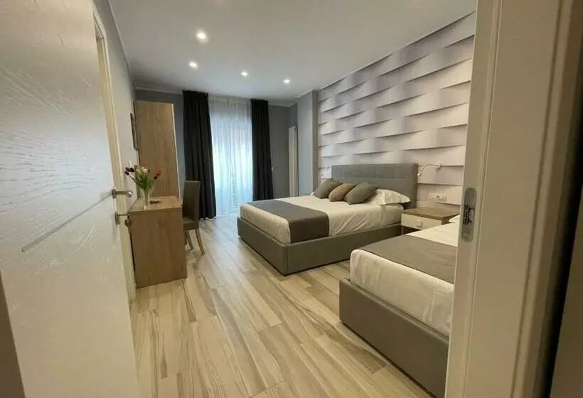 تختخواب و صبحانه Martini Suite