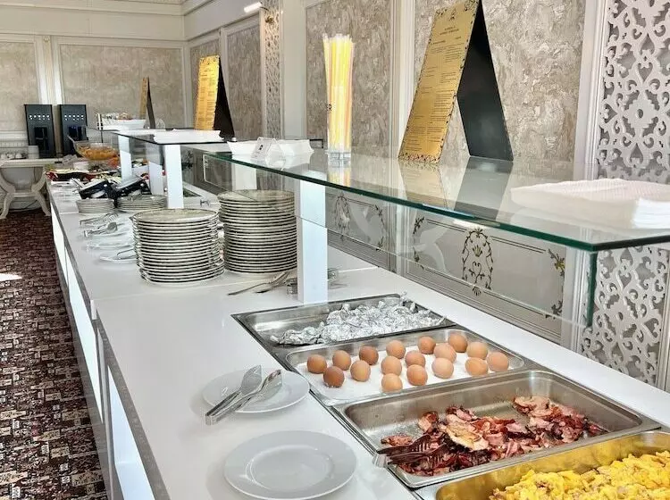 Grand Hotel Caraiman