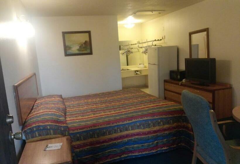 모텔 Evergreen Inn