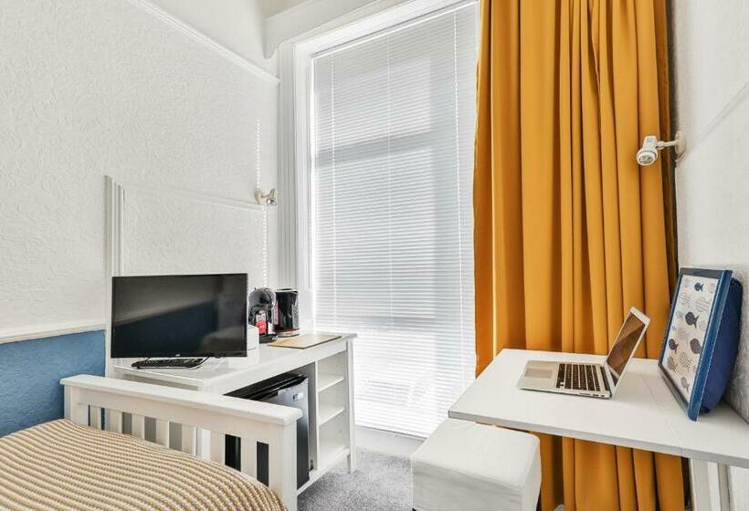 פנסיון Glenholme Guest House Room Only