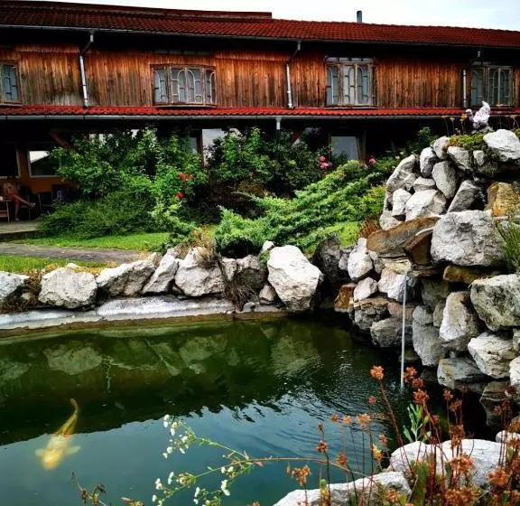 Majatalo Natural Balkanic Selfcheckin Self Catering