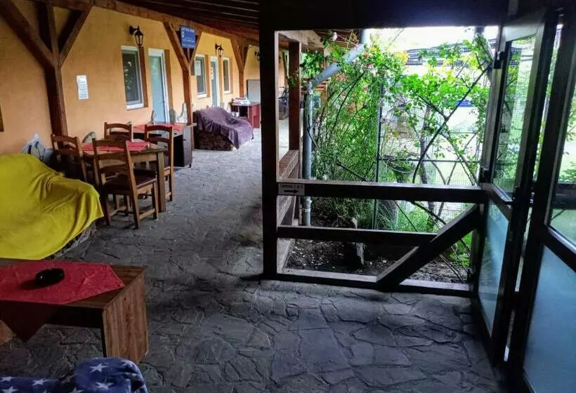 Majatalo Natural Balkanic Selfcheckin Self Catering