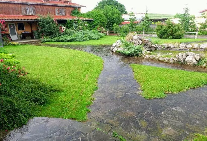 Majatalo Natural Balkanic Selfcheckin Self Catering