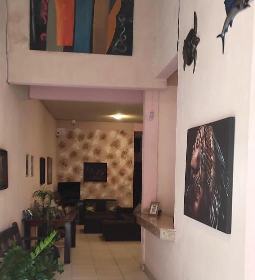 פנסיון Pousada Canavieiras Frederic