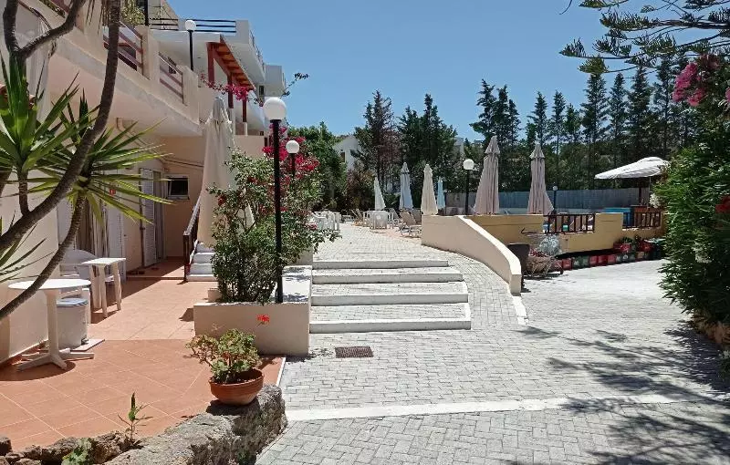 Alexandros Studios