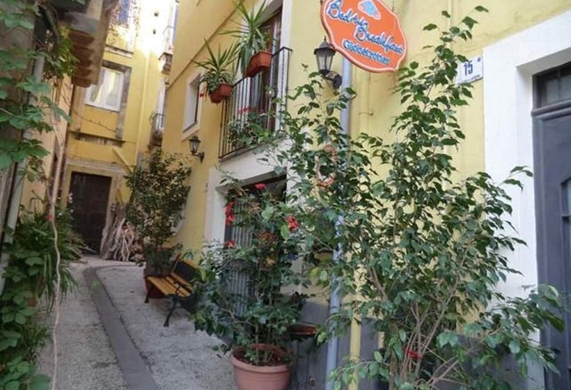 مبيت وإفطار Globetrotter Catania