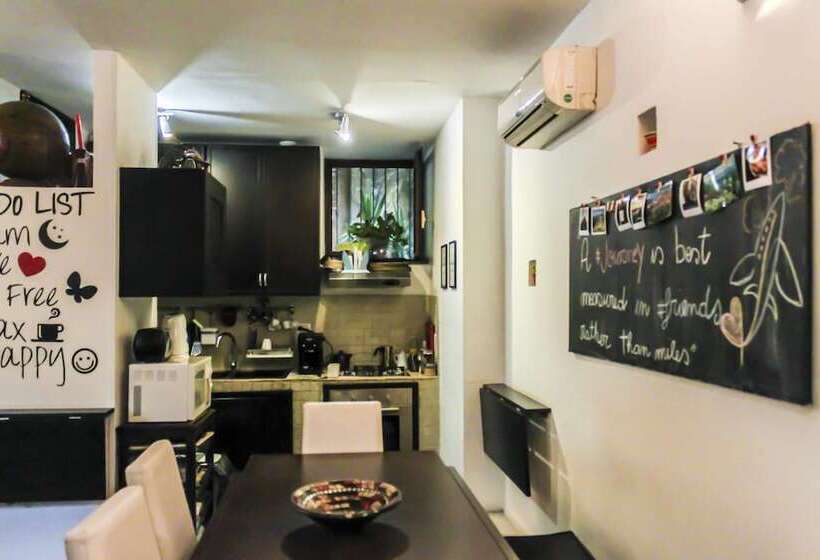 مبيت وإفطار Globetrotter Catania