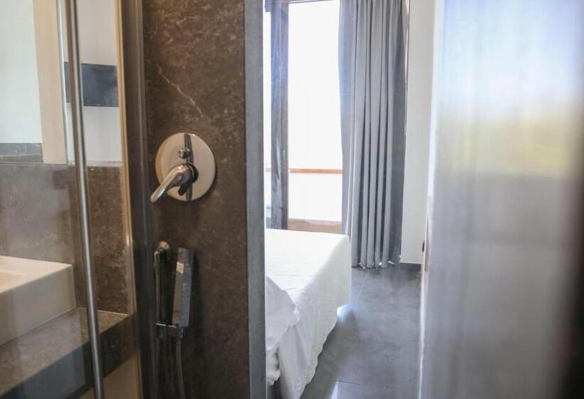 צימר Villa Cerniglia Plus