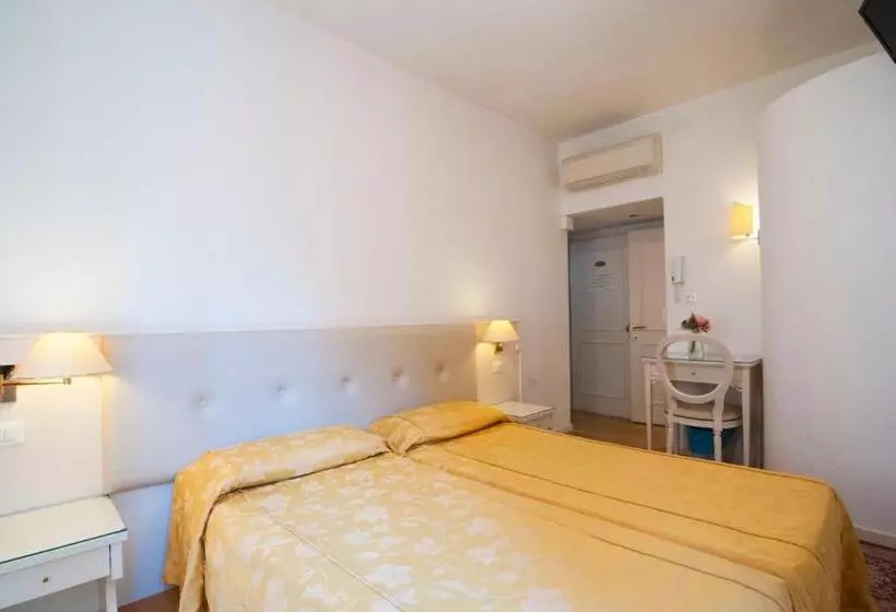 Hotelli Albergo Ai Tolentini