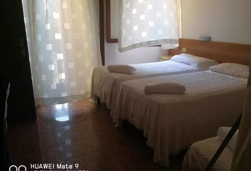 هتل Alloggi Gerotto Calderan 1