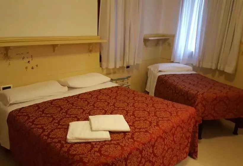 هتل Alloggi Gerotto Calderan 1