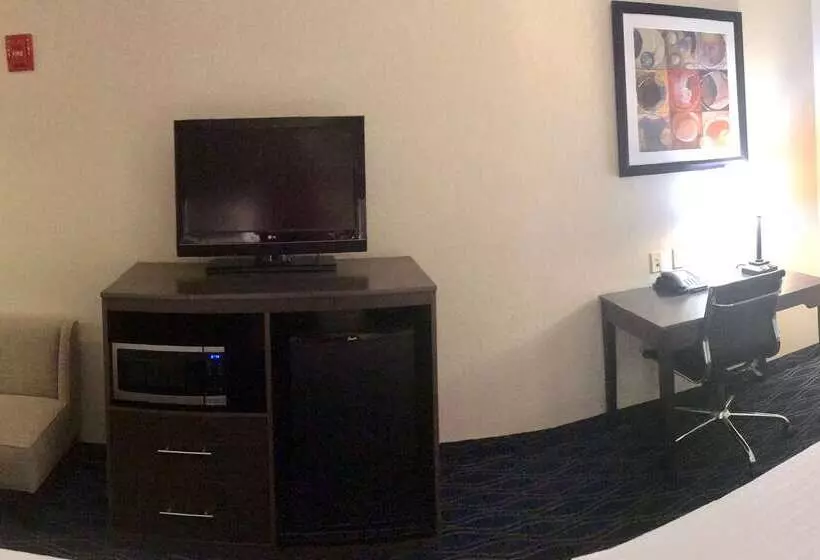 Отель Best Western Troy Inn