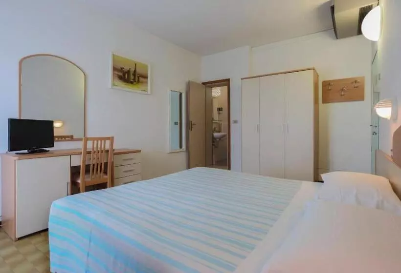 هتل Ideal Bianchini