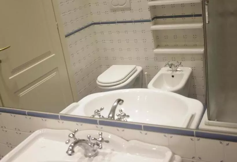 ホテル Rossovino Milano