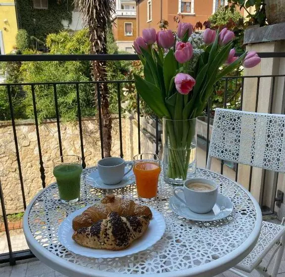 ホテル Rossovino Milano