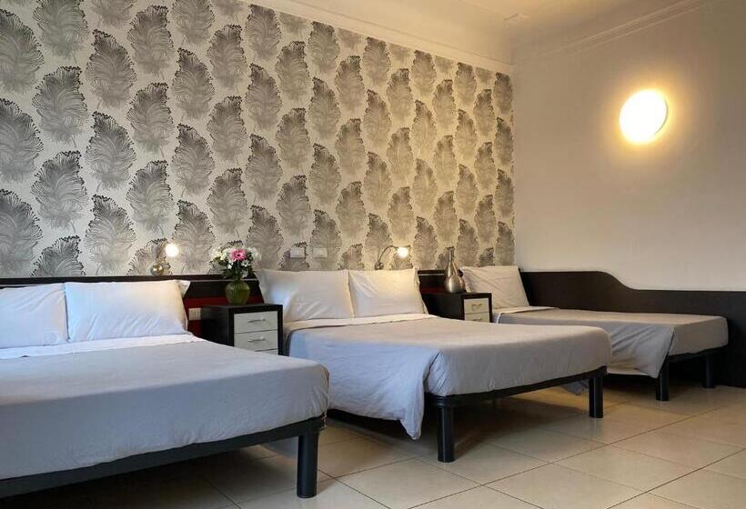 ホテル Rossovino Milano