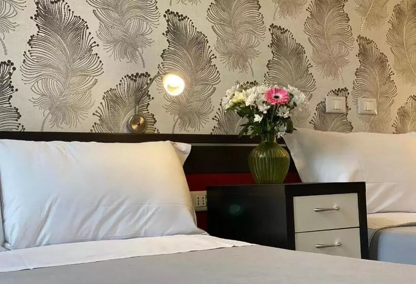 ホテル Rossovino Milano