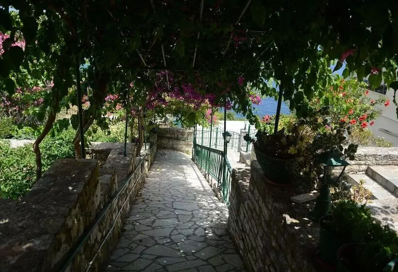 Stella Hotel Apartments