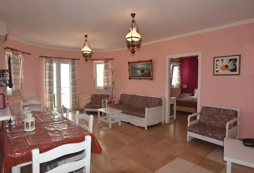 Stella Hotel Apartments