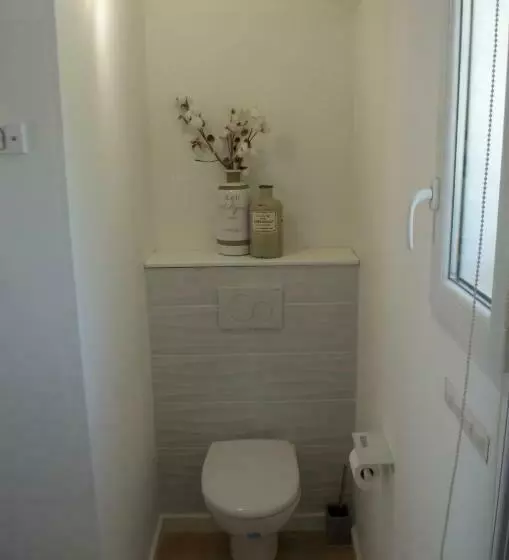 Aamiaismajoitus (B&B) Chambre D Hôtes De Charme Merbleuesoleil