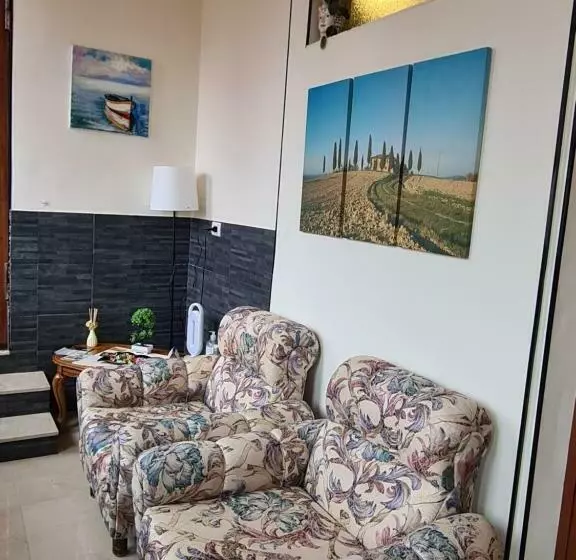 تختخواب و صبحانه Domus Lace