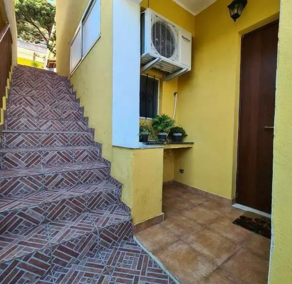 تختخواب و صبحانه Domus Lace