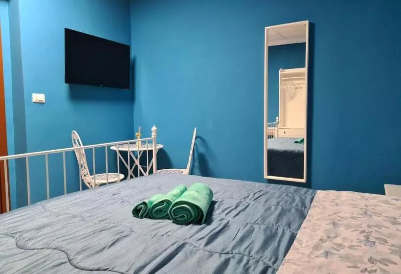 تختخواب و صبحانه Domus Lace