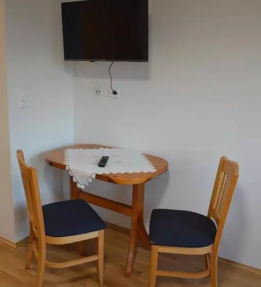 ホテル Gasthof Jauk Hartner