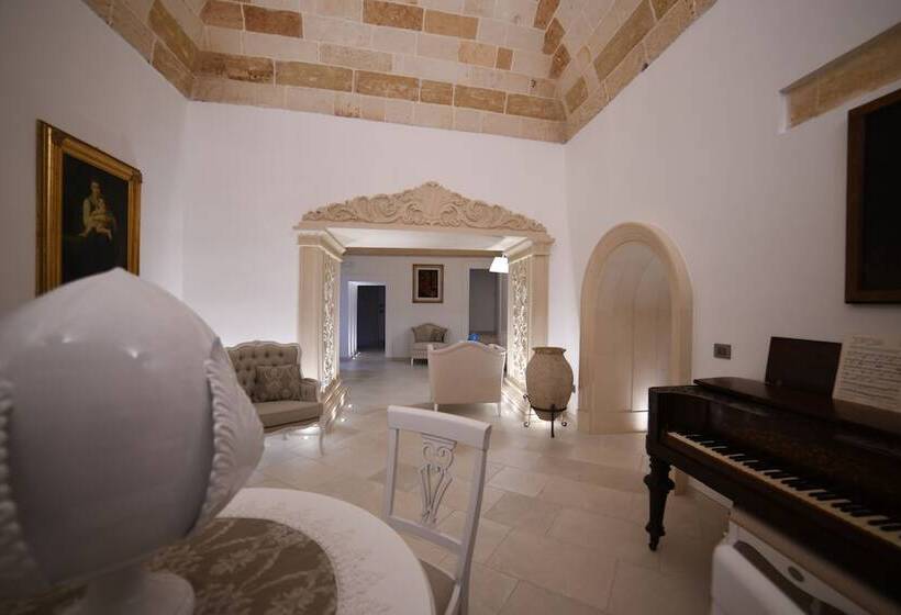 Plazacarrisi Hotel & Spa